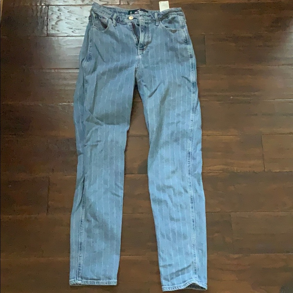 Striped Hollister jeans💙